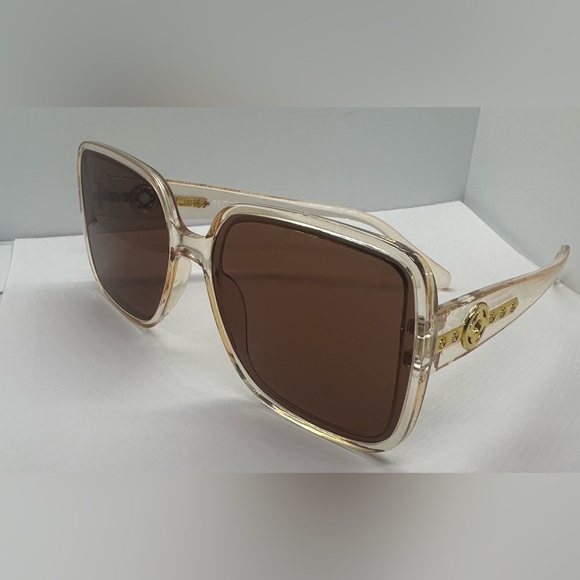 Chic & Trendy Oversized Square Frame Sunglasses - New Fashion Statement! main image 3